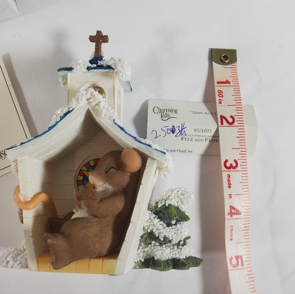 Charming tails - Picture 6 of 6